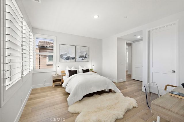 53 Lunar, Irvine, CA 92618