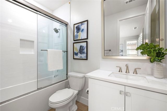 53 Lunar, Irvine, CA 92618