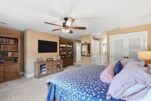 20 Spanish Moss Rd, Hilton Head Island, SC 29928