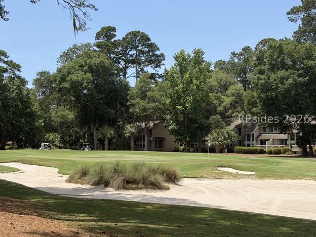 20 Spanish Moss Rd, Hilton Head Island, SC 29928