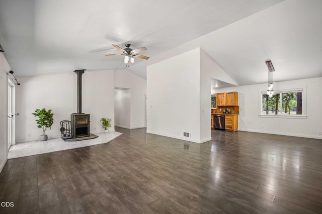 52917 Shady Lane, La Pine, OR 97739