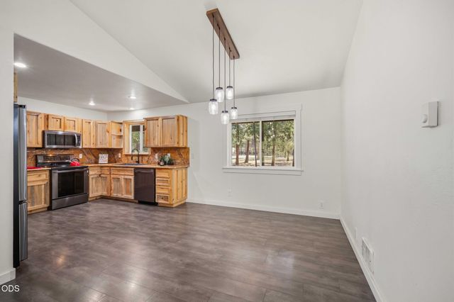 52917 Shady Lane, La Pine, OR 97739