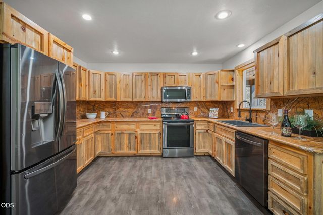 52917 Shady Lane, La Pine, OR 97739