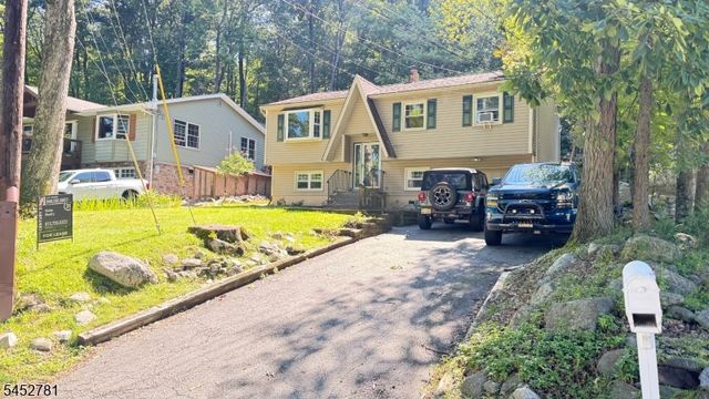 89 Tomahawk Trl, Sparta Twp., NJ 07871