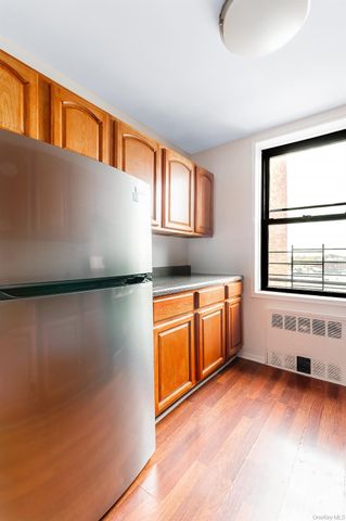 2922 Nostrand Avenue 4A, Brooklyn, NY 11229