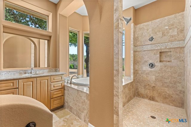100 Palm Cove, Buchanan Dam, TX 78609