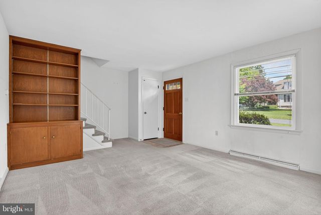 1638 TEMPLE AVE, Lancaster, PA 17603