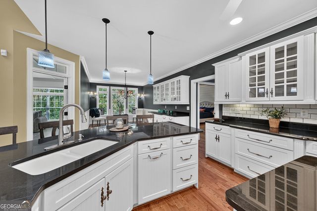 267 Sharp Mountain Parkway, Jasper, GA 30143