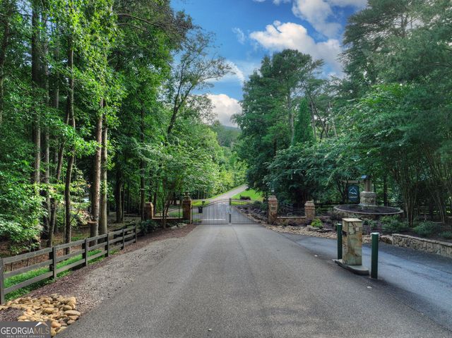 267 Sharp Mountain Parkway, Jasper, GA 30143
