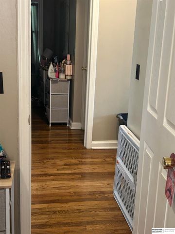 3342 N 41st Street, Omaha, NE 68111