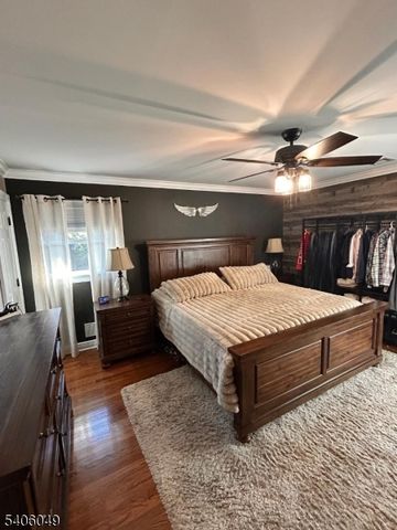 2 Holderith Rd, West Caldwell Twp., NJ 07006