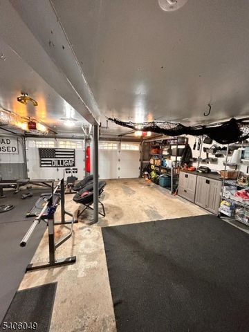 2 Holderith Rd, West Caldwell Twp., NJ 07006