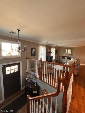 2 Holderith Rd, West Caldwell Twp., NJ 07006