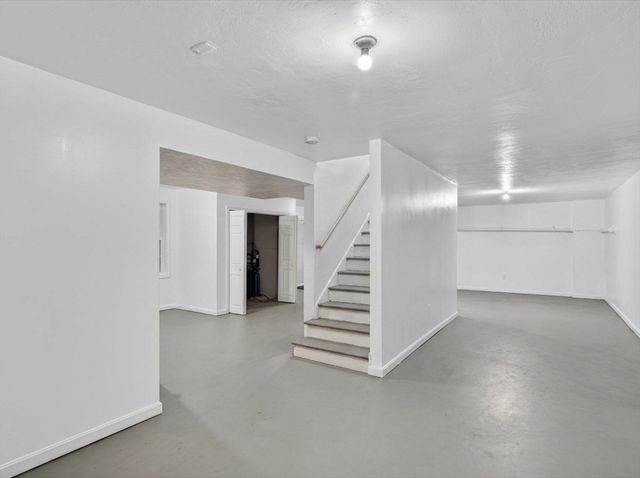 99 Dudley Rd, Oxford, MA 01540