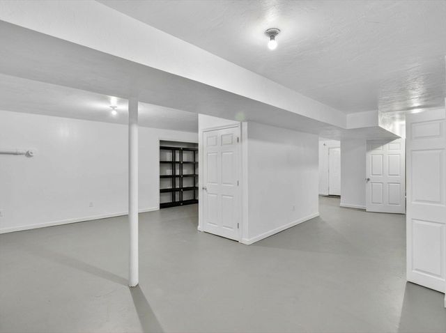 99 Dudley Rd, Oxford, MA 01540