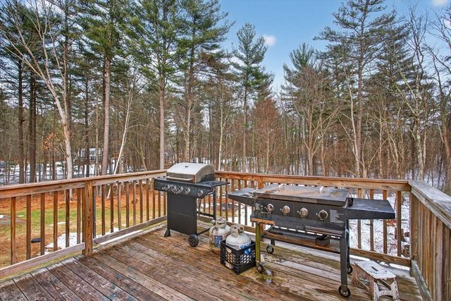 99 Dudley Rd, Oxford, MA 01540