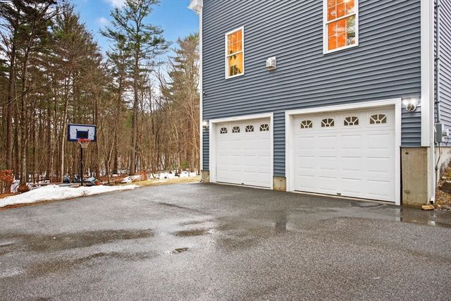 99 Dudley Rd, Oxford, MA 01540