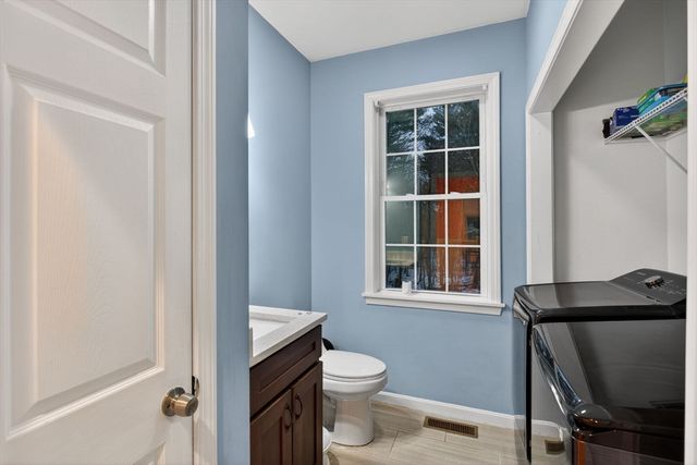 99 Dudley Rd, Oxford, MA 01540