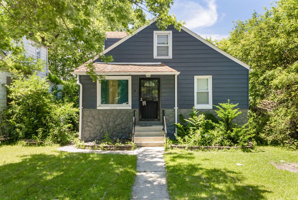 14450 S Sangamon Street, Harvey, IL 60426