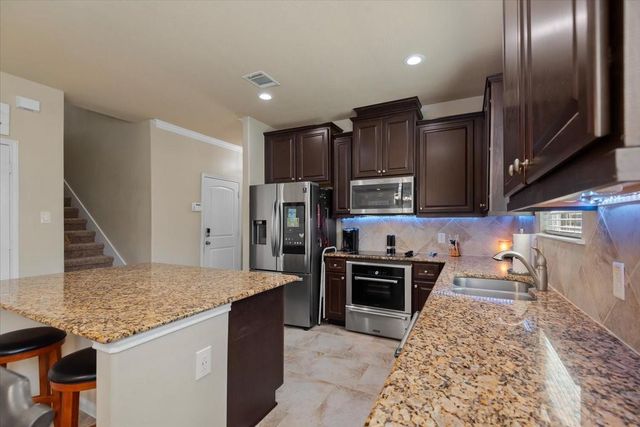 3726 Whisper Walk, Montgomery, TX 77356