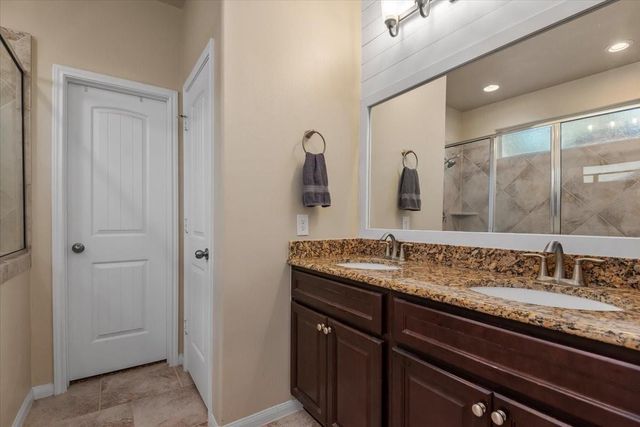3726 Whisper Walk, Montgomery, TX 77356