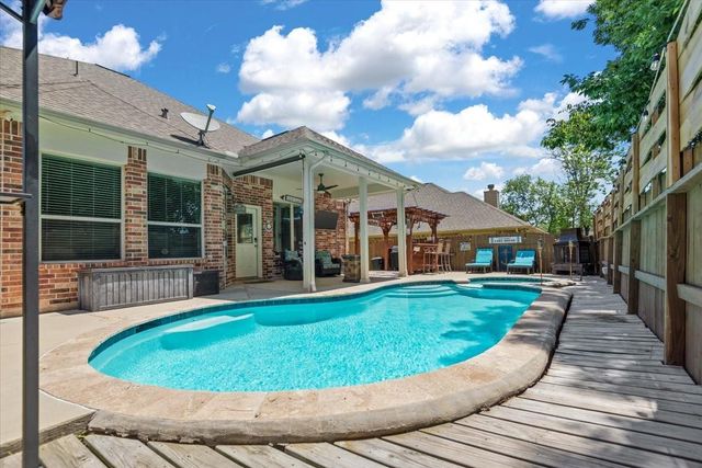 3726 Whisper Walk, Montgomery, TX 77356