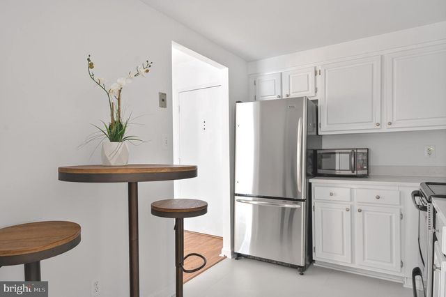 803 N HOWARD ST #333, Alexandria, VA 22304