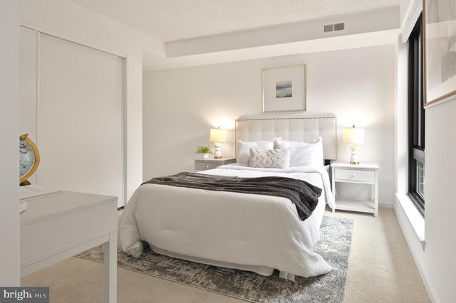 803 N HOWARD ST #333, Alexandria, VA 22304