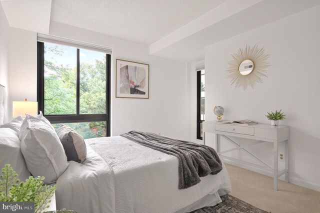 803 N HOWARD ST #333, Alexandria, VA 22304