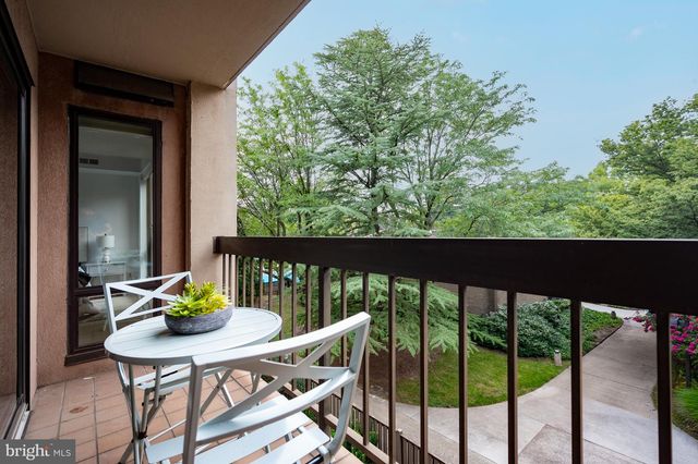 803 N HOWARD ST #333, Alexandria, VA 22304