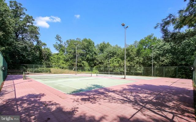 803 N HOWARD ST #333, Alexandria, VA 22304