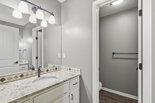 2235 N Tee Time, Wichita, KS 67205