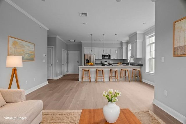 635 Old Post Road 302, Sharon, MA 02067