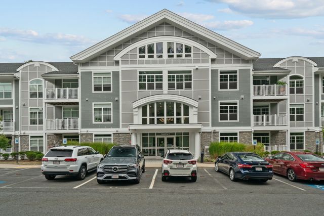 635 Old Post Road 302, Sharon, MA 02067
