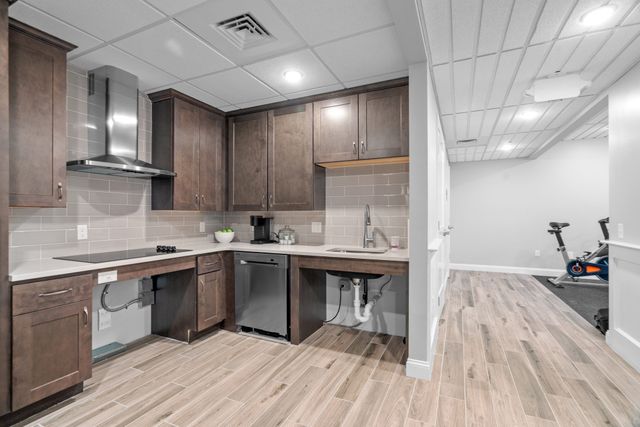635 Old Post Road 302, Sharon, MA 02067
