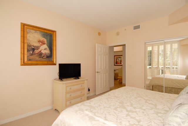 3200 N OCEAN Boulevard 406, Fort Lauderdale, FL 33308