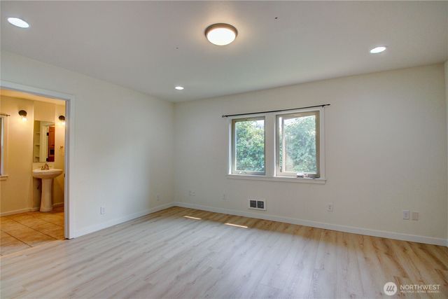 12677 SR9, Mount Vernon, WA 98235