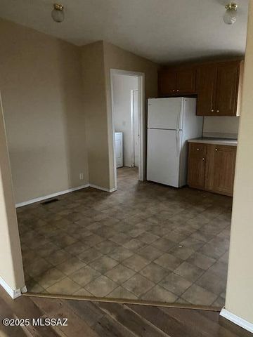 17321 E Zoo Stage Road, Vail, AZ 85641