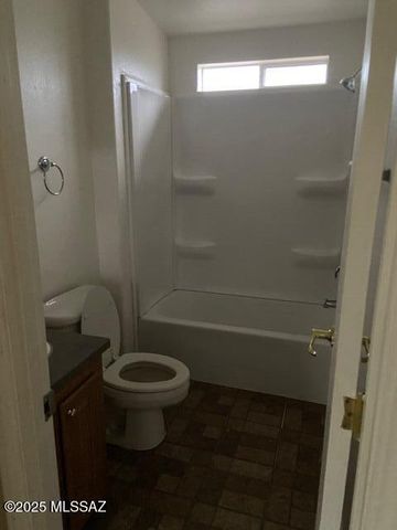 17321 E Zoo Stage Road, Vail, AZ 85641