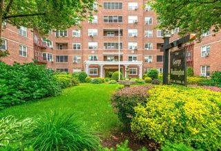 67-66 108th Street A 38, Forest Hills, NY 11375