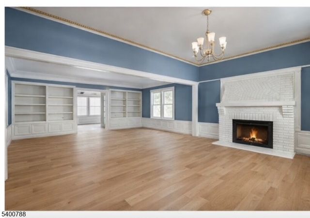 40 Park Ave, Newton Town, NJ 07860