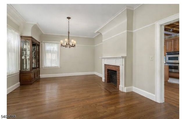 40 Park Ave, Newton Town, NJ 07860