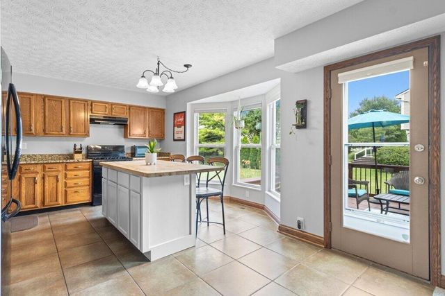 6808 Pine Bark Lane, Columbus, OH 43235