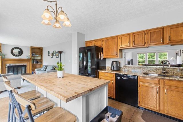 6808 Pine Bark Lane, Columbus, OH 43235