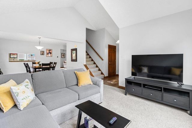 6808 Pine Bark Lane, Columbus, OH 43235