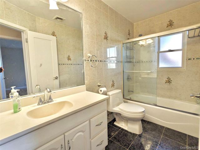 25116 Gaskell Road, Little Neck, NY 11362
