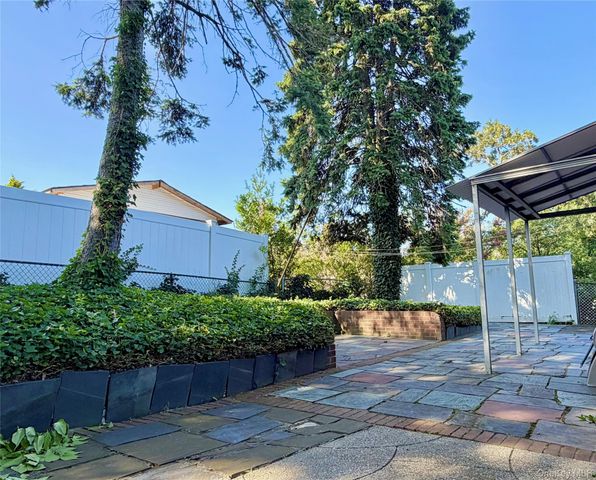 25116 Gaskell Road, Little Neck, NY 11362