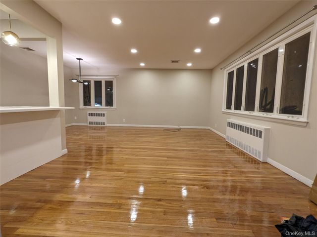25116 Gaskell Road, Little Neck, NY 11362