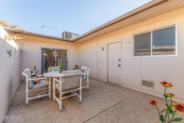 17440 N 102ND Drive, Sun City, AZ 85373