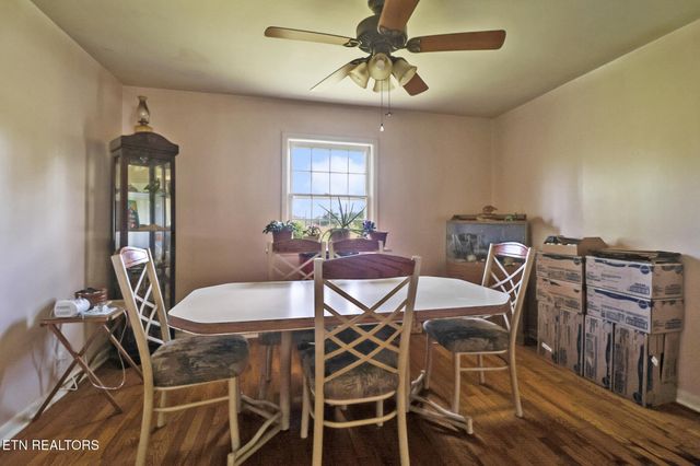 110 Clark Ave, Jamestown, TN 38556